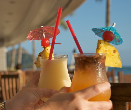 Sunset cocktails from Ocean House at Outrigger Reef on the Beach