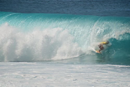 Ehukai Beach Park - Banzai Pipeline