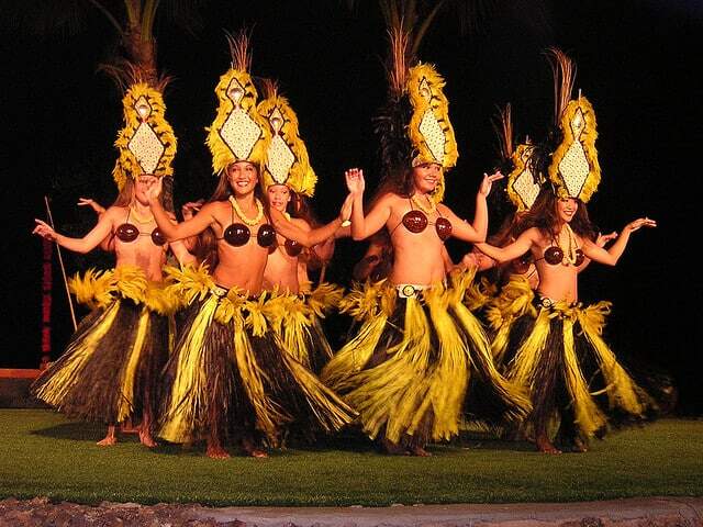 Tahitian Otea Hip Dance