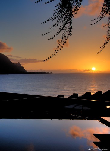 Sunset dinner view at Makana Terrace