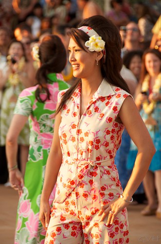 Vintage Hawaiian Airlines uniforms