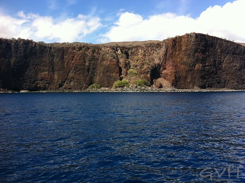 Lanai cliffs at Manele Harbor