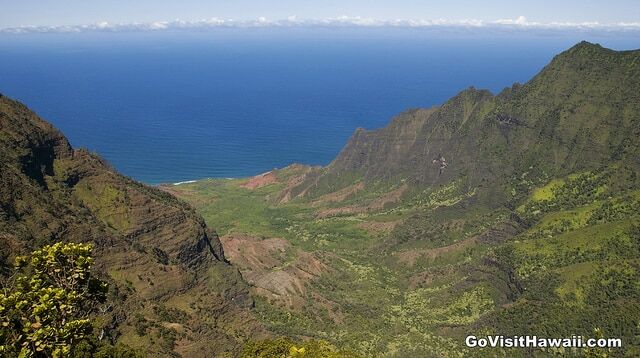 Kalalauvalley