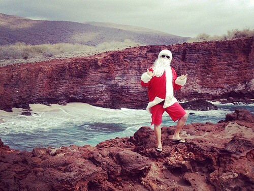 Santa Claus visits Lanai